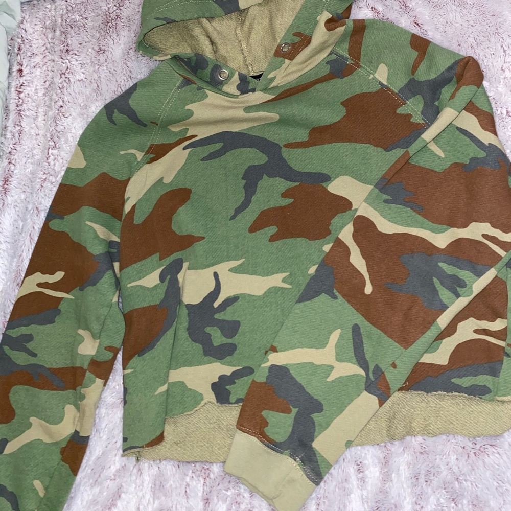 Crop sweater - Picture 2 of 2